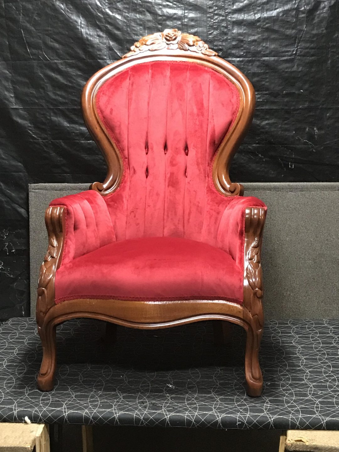 Red Antique Arm Chair